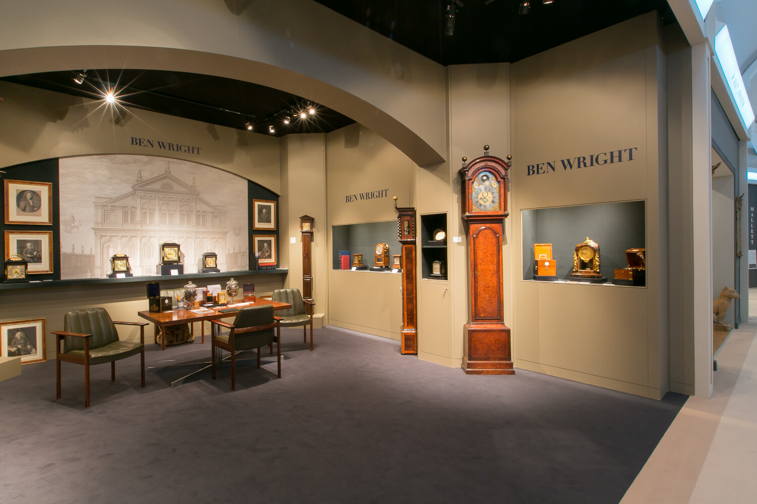 Ben Wright stand Masterpiece 2014-102.jpg